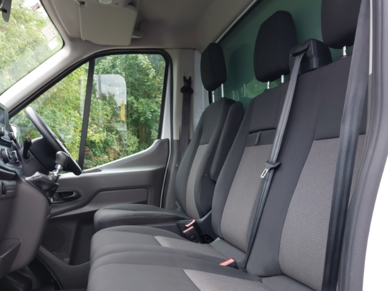 Ford Transit Custom 2.0 Ecoblue 130Ps Chassis Cab White #6