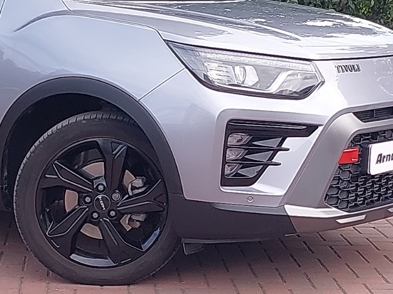 SsangYong Tivoli 1.5 K40 White #20