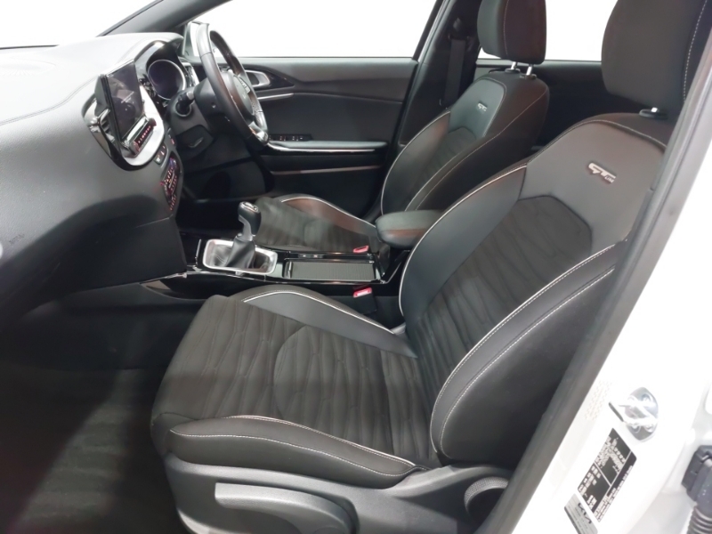 Kia Proceed 1.5T Gdi Isg Gt-line White #5