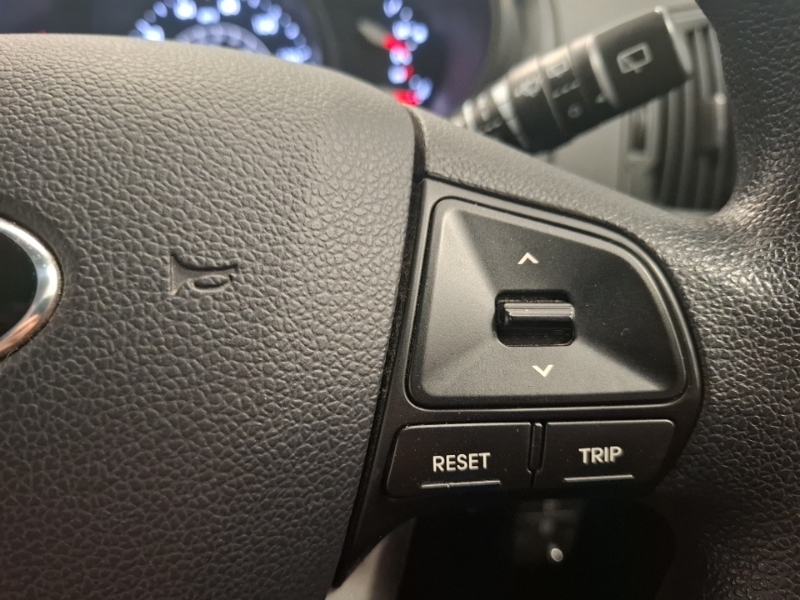 Kia RIO 1.25 1 Hatchback Euro 5 84 Bhp Black #13