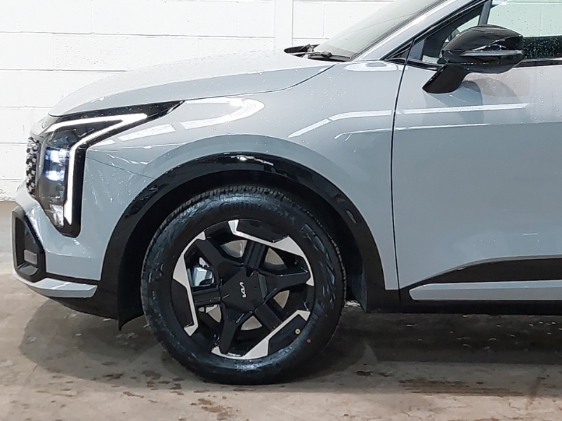 Kia Sportage 1.6L Gt-line White #18