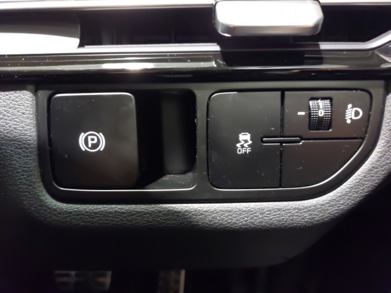 Kia Sportage 1.6L Gt-line White #15