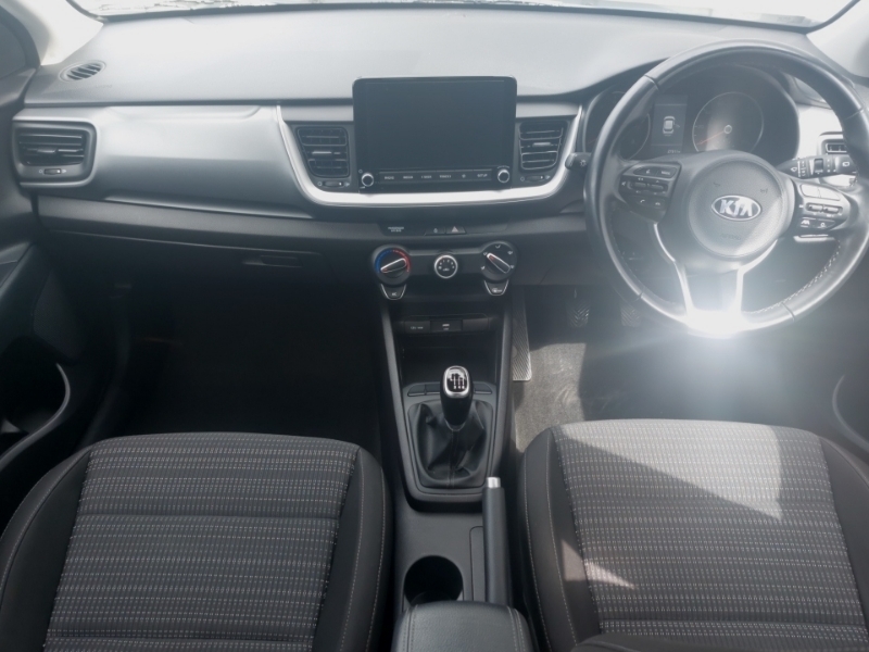 Kia Stonic 1.0T Gdi 99 2 White #3