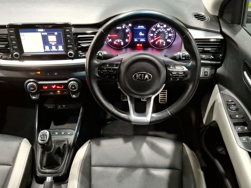Kia Stonic 1.0 T Gdi 3 Suv Grey #8