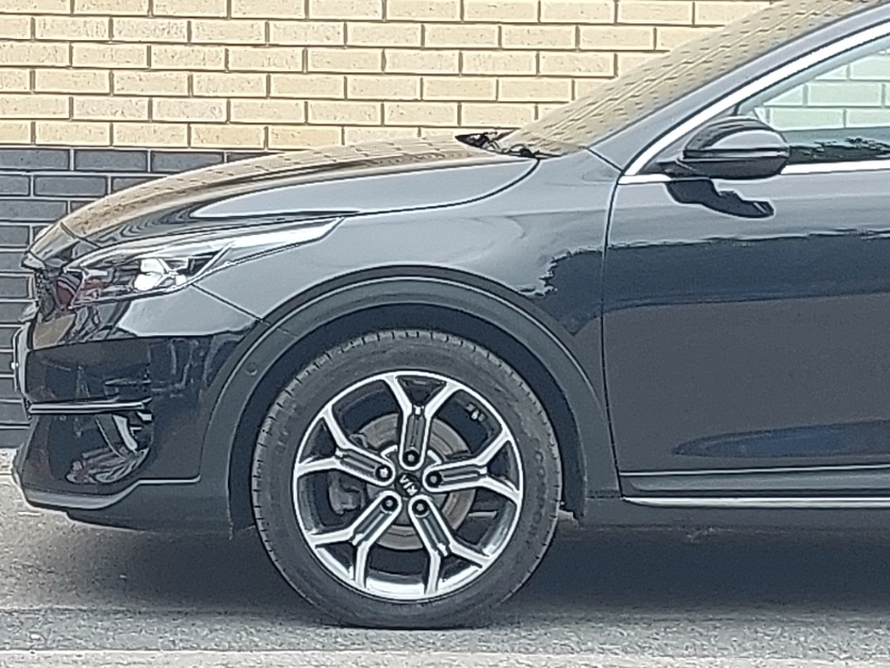 Kia Xceed 1.0 T Gdi 3 Suv 118 Bhp  #19
