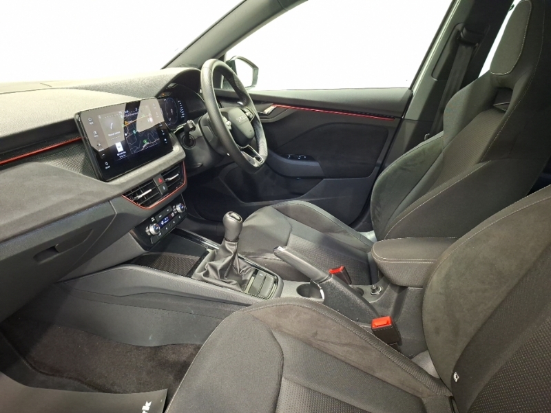 Skoda Kamiq 1.0 Tsi Design Edition Silver #5