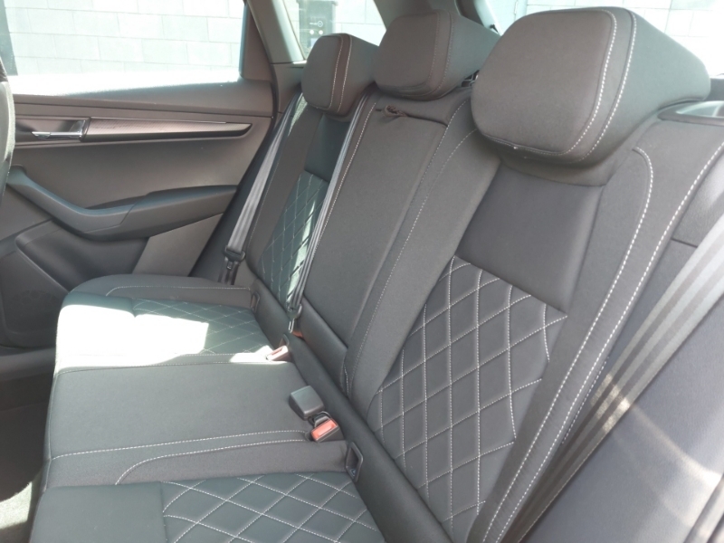 Skoda Karoq 1.5 Tsi Sportline Edition Dsg Grey #6