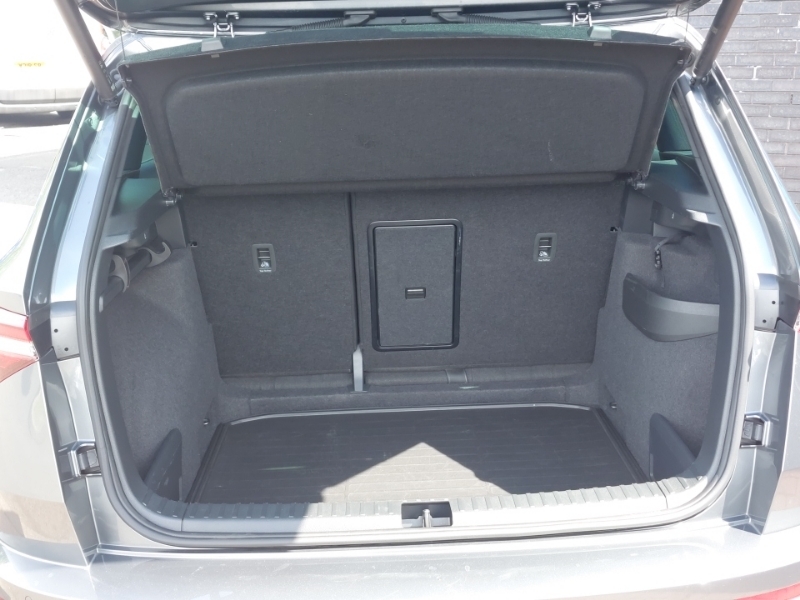 Skoda Karoq Sportline Edition Silver #18