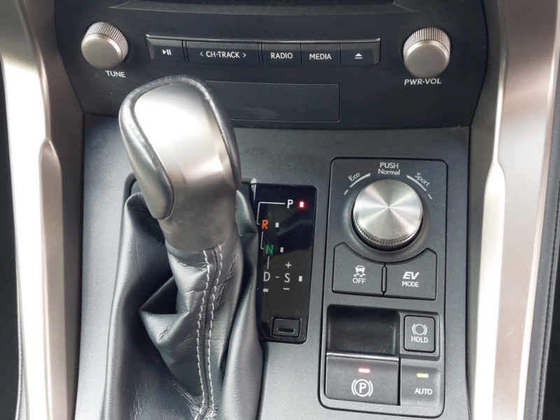 Lexus NX 2.5 300H Sport E-cvt 4Wd Euro 6 Ss Silver #15