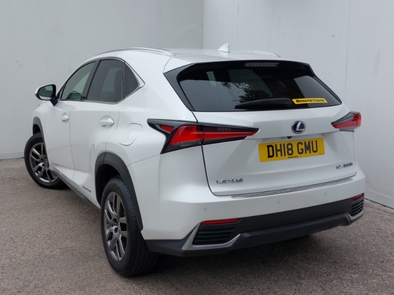 Lexus NX 300H 2.5 Luxury Cvt Premium Nav White #2