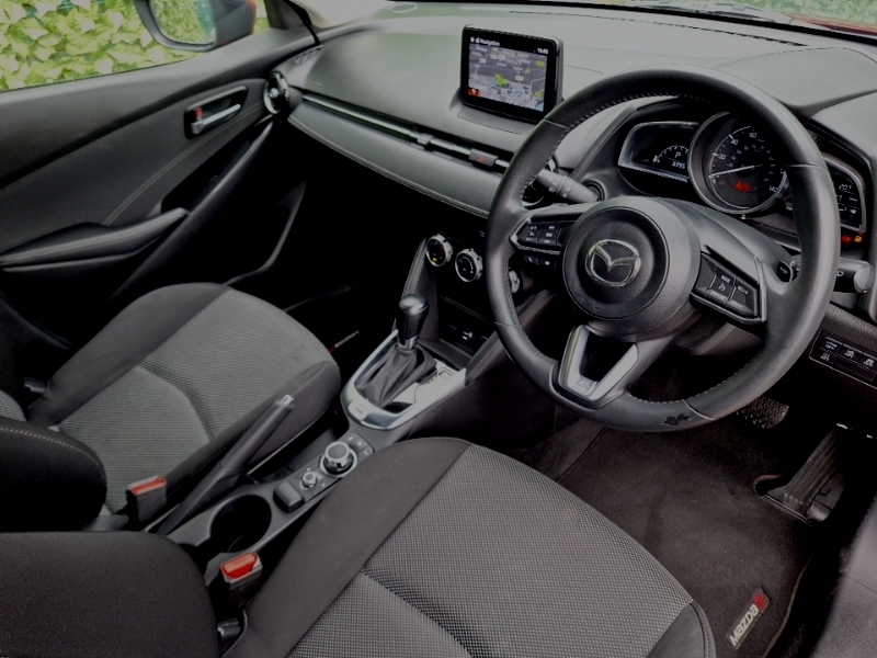 Mazda 2 1.5 Sport Nav Red #6