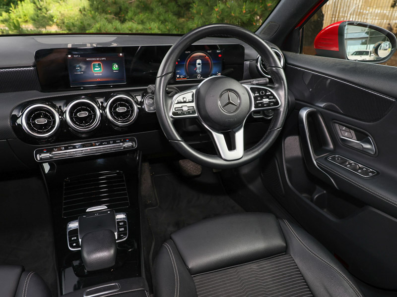 Mercedes-Benz A Class 1.5 A180d Se Executive 7G-dct Euro 6 Ss Black #20