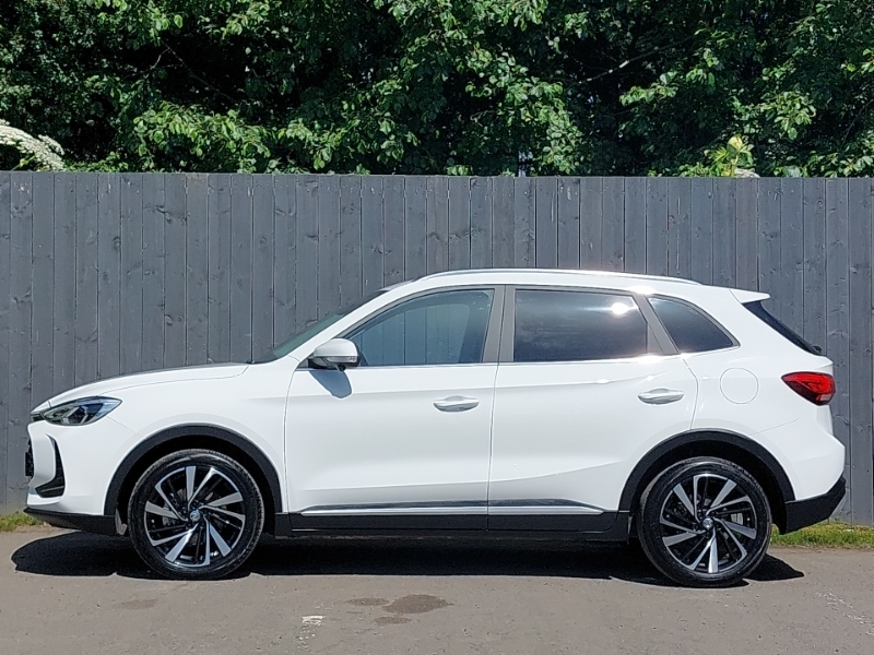 MG ZS 1.5 Hybrid Trophy White #4