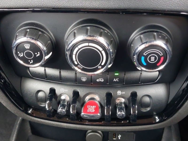 Mini Clubman 1.5 Cooper Classic 134 Bhp Red #16