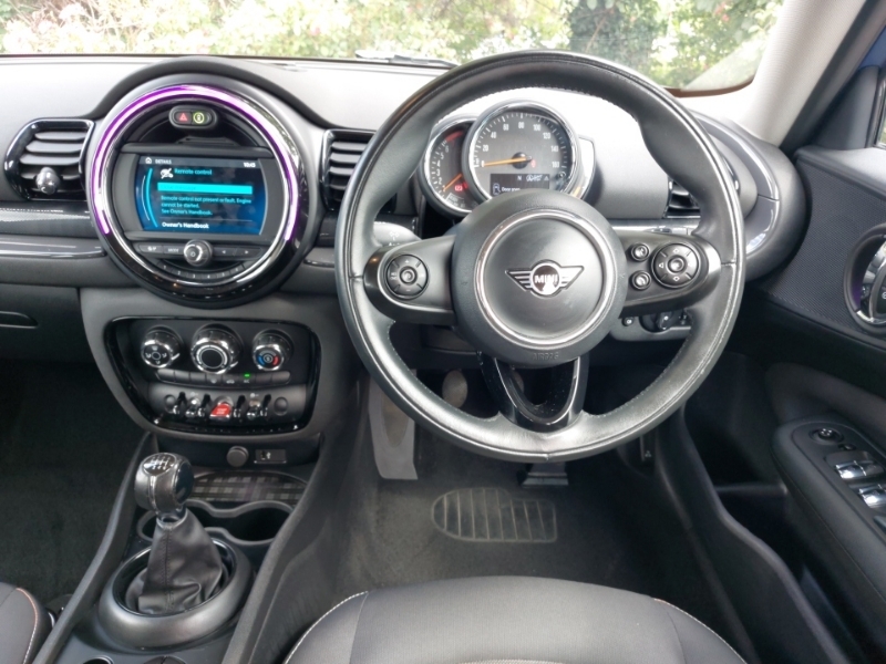 Mini Clubman 1.5 Cooper Classic 134 Bhp Red #8