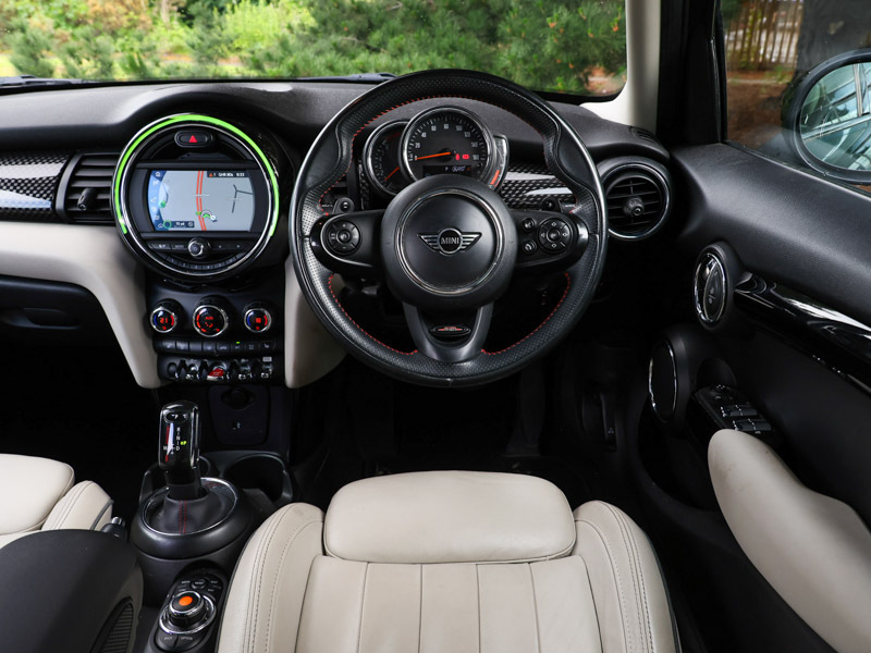 Mini Hatch 2.0 Cooper S II ST68FTK Green #5