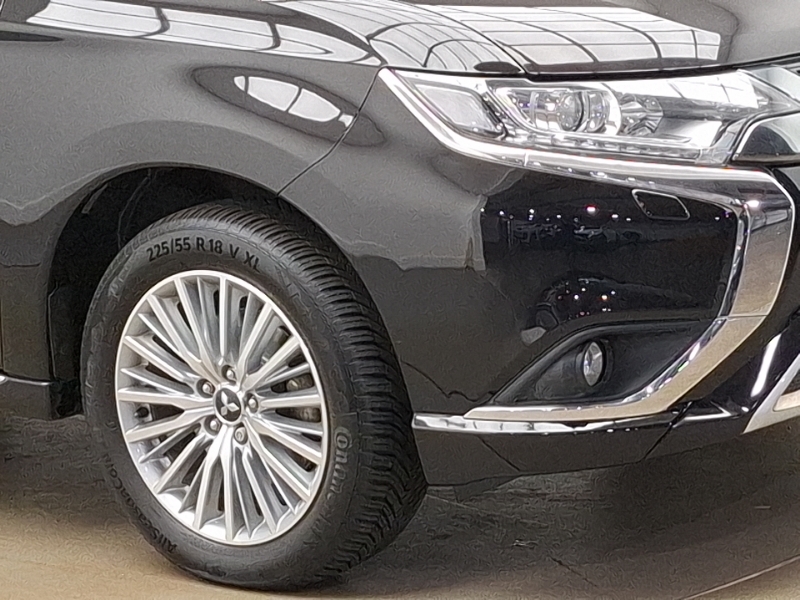 Mitsubishi Outlander 2.0 Mivec 4 Cvt 4Wd Euro 6 Ss  #20