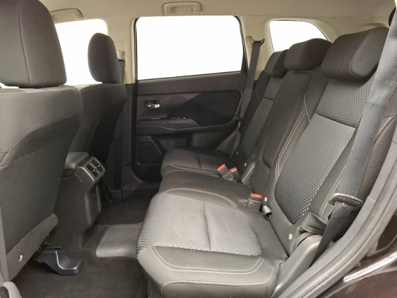 Mitsubishi Outlander 2.4 Phev Design Black #6