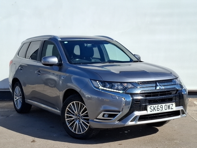 Mitsubishi Outlander 2.4 Phev 4H Grey