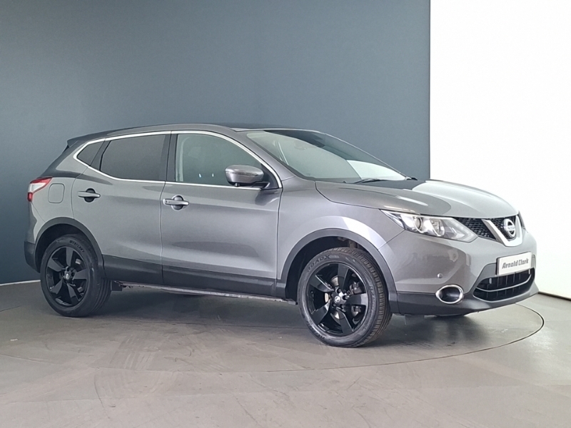 Nissan Qashqai Tekna Plus Dig-t Red #7