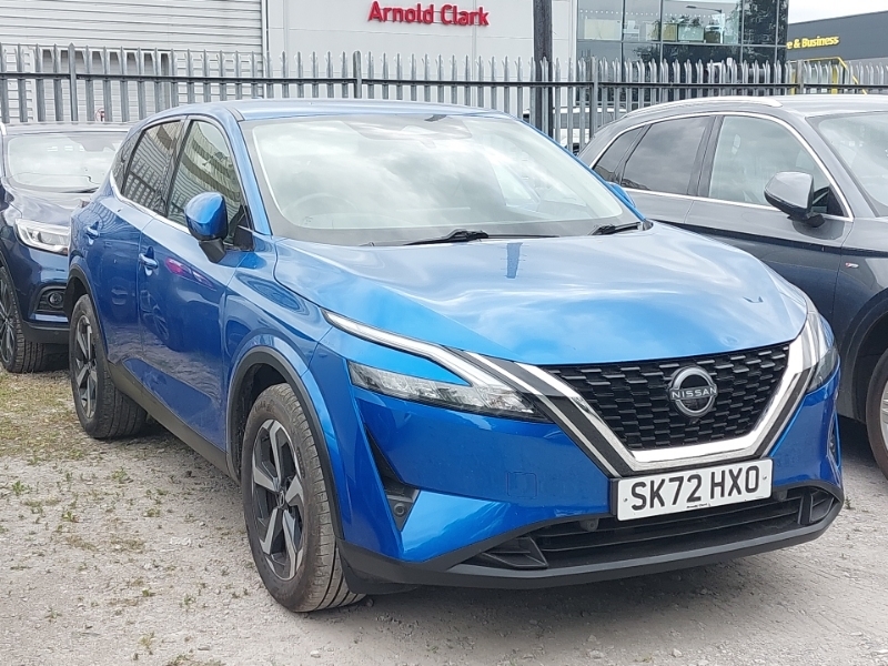 Nissan Qashqai 1.3 Dig-t Mh 158 N-connecta Blue