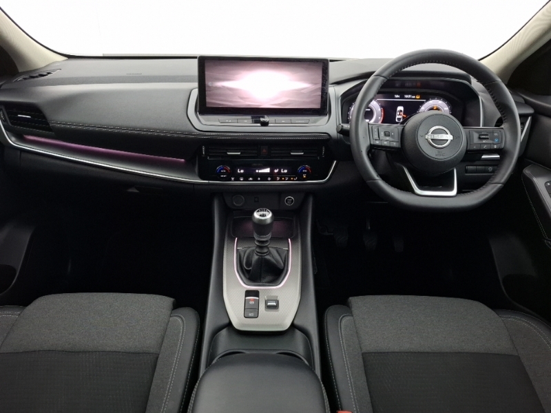 Nissan Qashqai 1.3 Dig-t Mh N-connecta Glass Roof SO25BKG Green #3