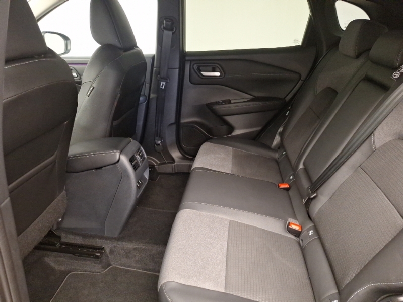 Nissan Qashqai 1.3 Dig-t Mh N-connecta Silver #6