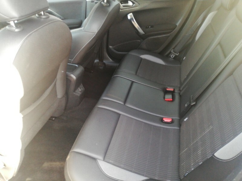 Peugeot 2008 1.2 Puretech 130 Allure Black #6