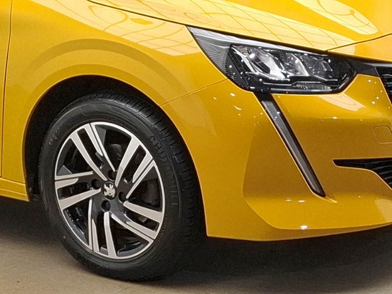 Peugeot 208 208 Gt Premium Puretech Ss Yellow #20