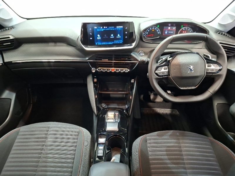 Peugeot 208 1.2 Puretech 100 Active Premium Eat8 Black #3