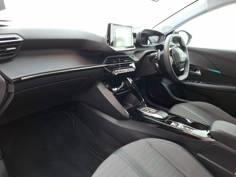 Peugeot 208 1.2 Puretech 130 Allure Premium Eat8 White #5