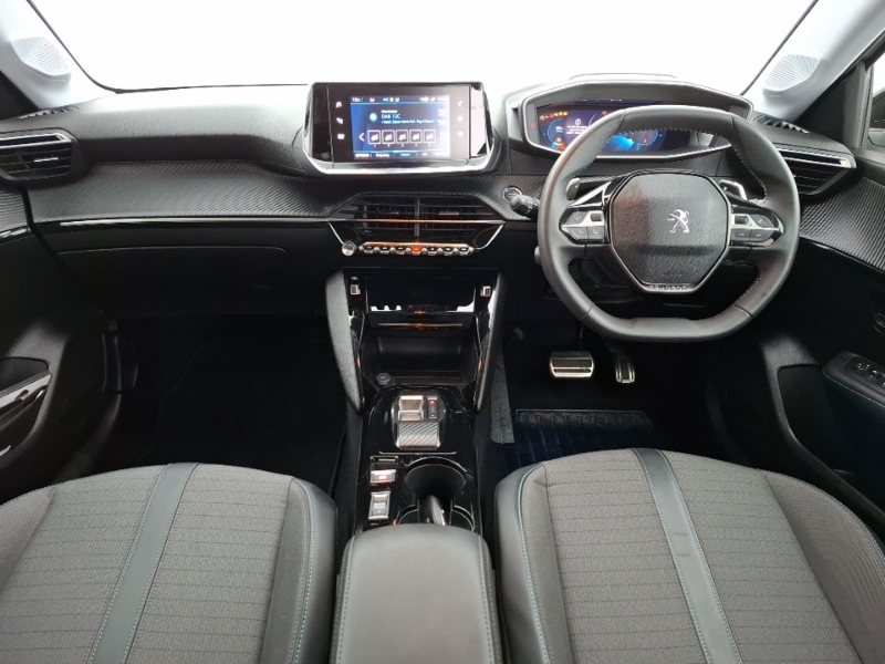Peugeot 208 1.2 Puretech 130 Allure Premium Eat8 White #3