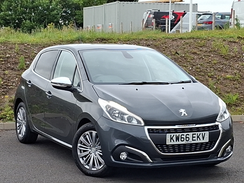 Peugeot 208 1.2 Puretech 110 Gt Line Blue #1