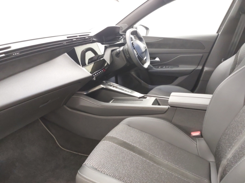 Peugeot 408 1.2 Hybrid 136 Gt E-dsc6 Grey #5