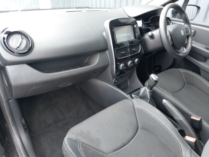 Renault Clio 0.9 Tce 75 Iconic Black #5