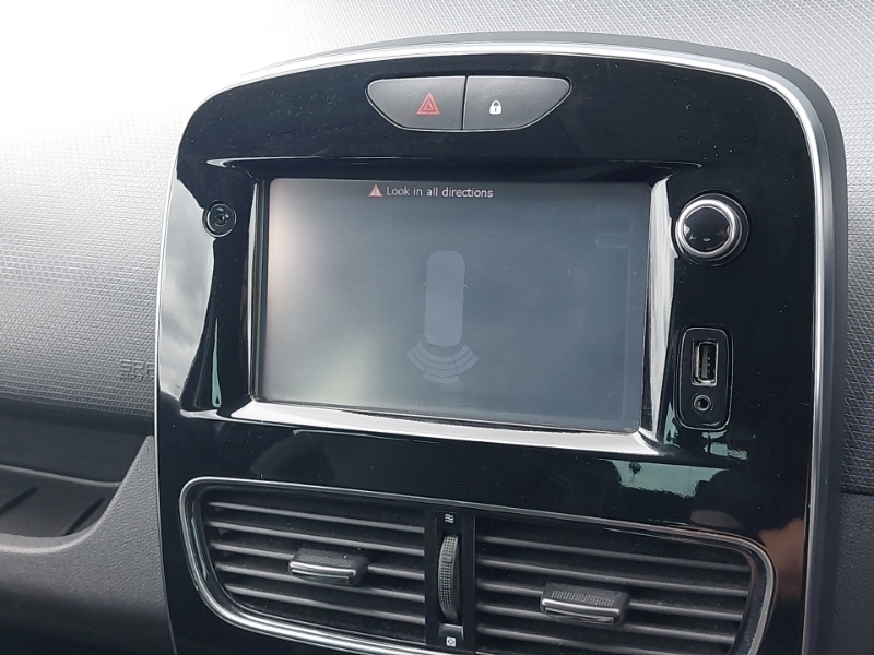 Renault Clio Renault Clio 0.9 Clio Signature Nav Tce Grey #9