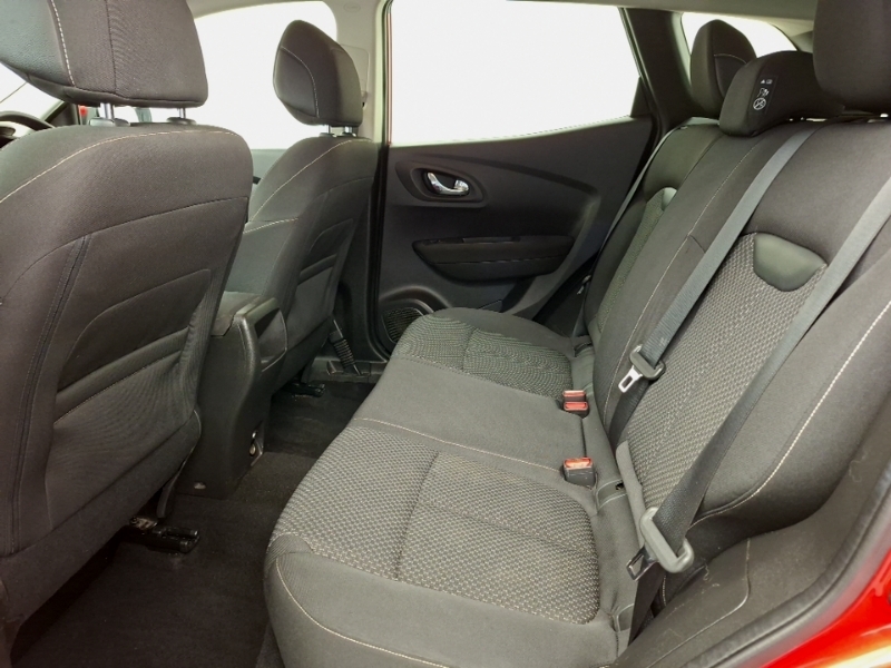 Renault Kadjar 1.5 Dci Dynamique Nav Edc Red #6