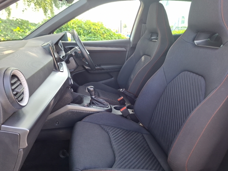 Seat Arona 1.0 Tsi 115 Fr Limited Edition Dsg White #5