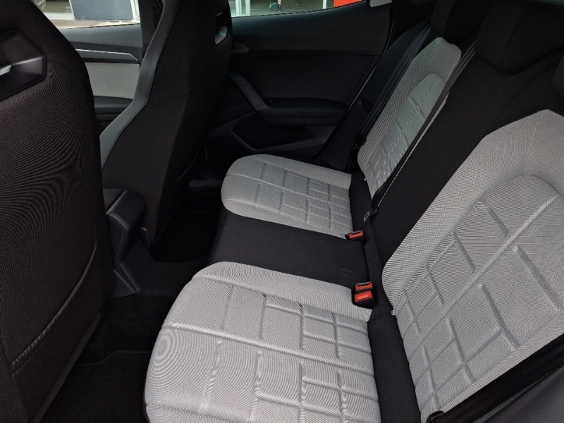 Seat Arona 1.0 Tsi 115 Fr Sport Dsg White #6