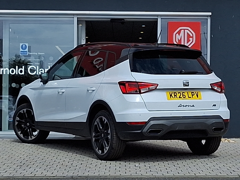 Seat Arona 1.0 Tsi 115 Fr Sport Dsg White #2