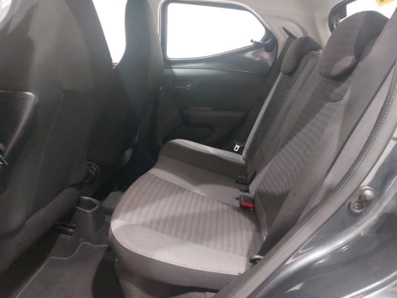 Toyota Aygo 1.0 Vvt-i X-play BG69KFD Grey #6