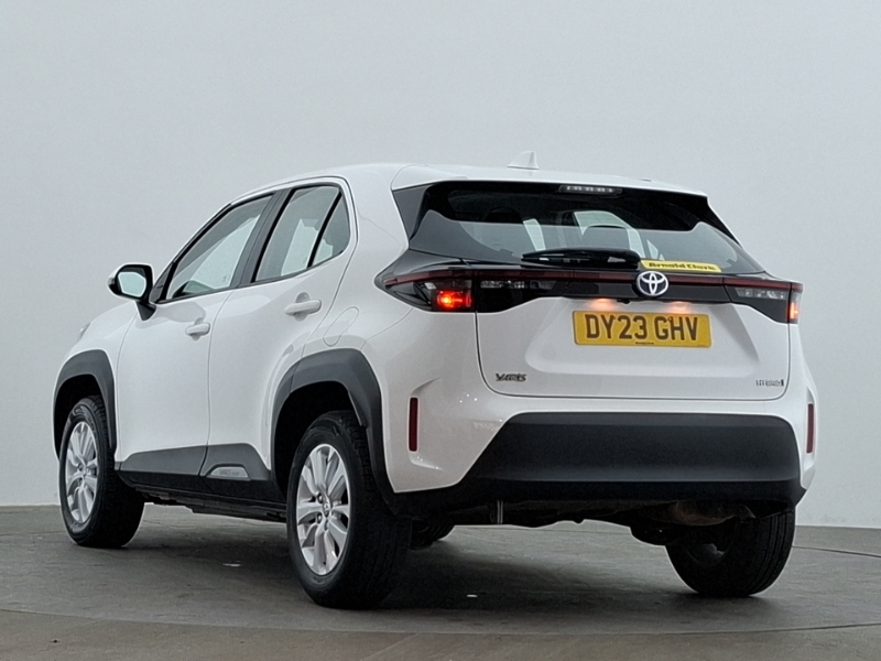 Toyota Yaris Cross 1.5 Hybrid Icon Cvt White #2