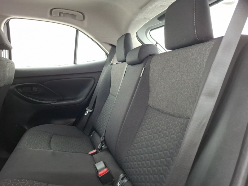 Toyota Yaris Cross 1.5 Hybrid Icon Cvt White #6