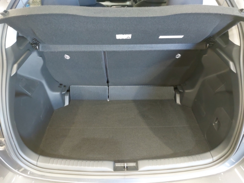 Toyota Yaris 1.5 Hybrid Excel  #18