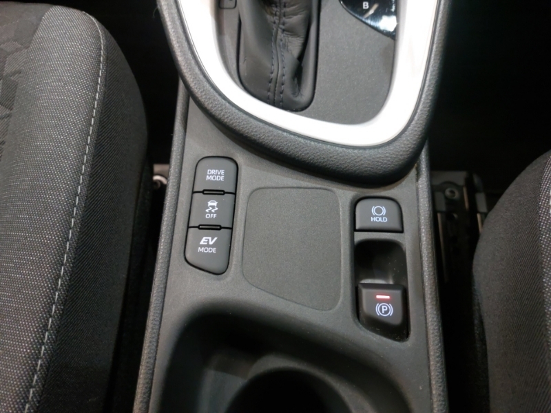 Toyota Yaris 1.5 Hybrid Excel  #16