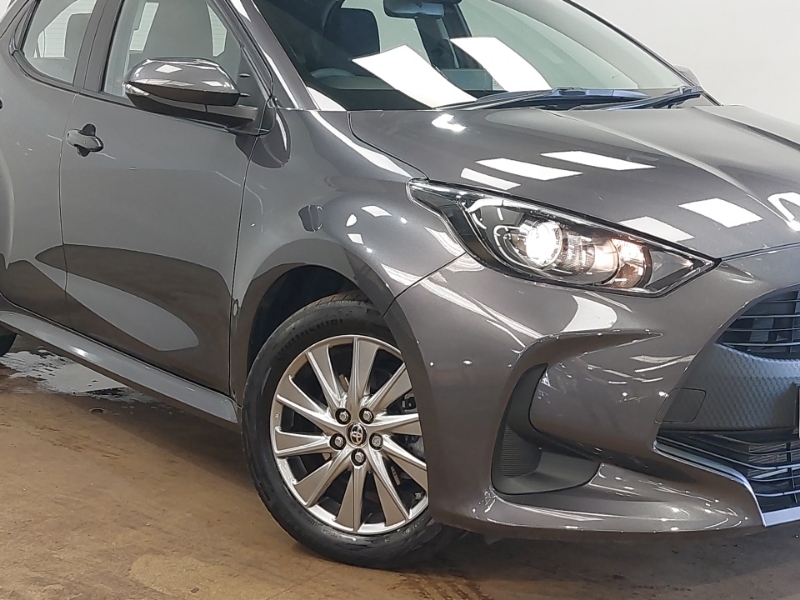 Toyota Yaris 1.5 Hybrid Excel  #20
