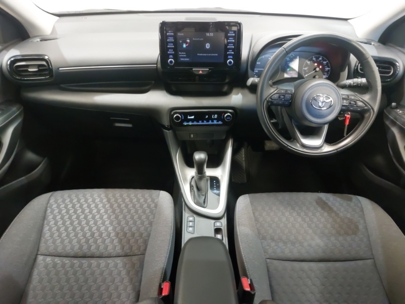 Toyota Yaris 1.5 Hybrid Icon Cvt Grey #3