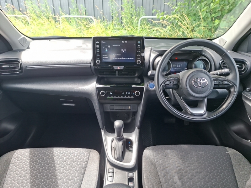 Toyota Yaris Cross 1.5 Hybrid Icon Cvt White #3