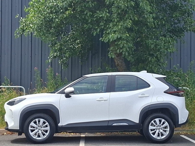 Toyota Yaris Cross 1.5 Hybrid Icon Cvt White #4