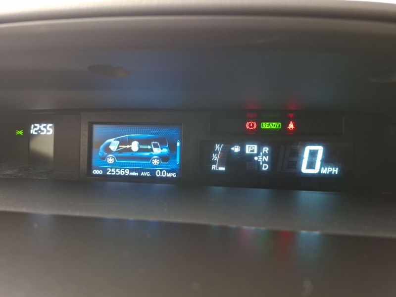 Toyota Prius+ 1.8L Icon Tss White #16
